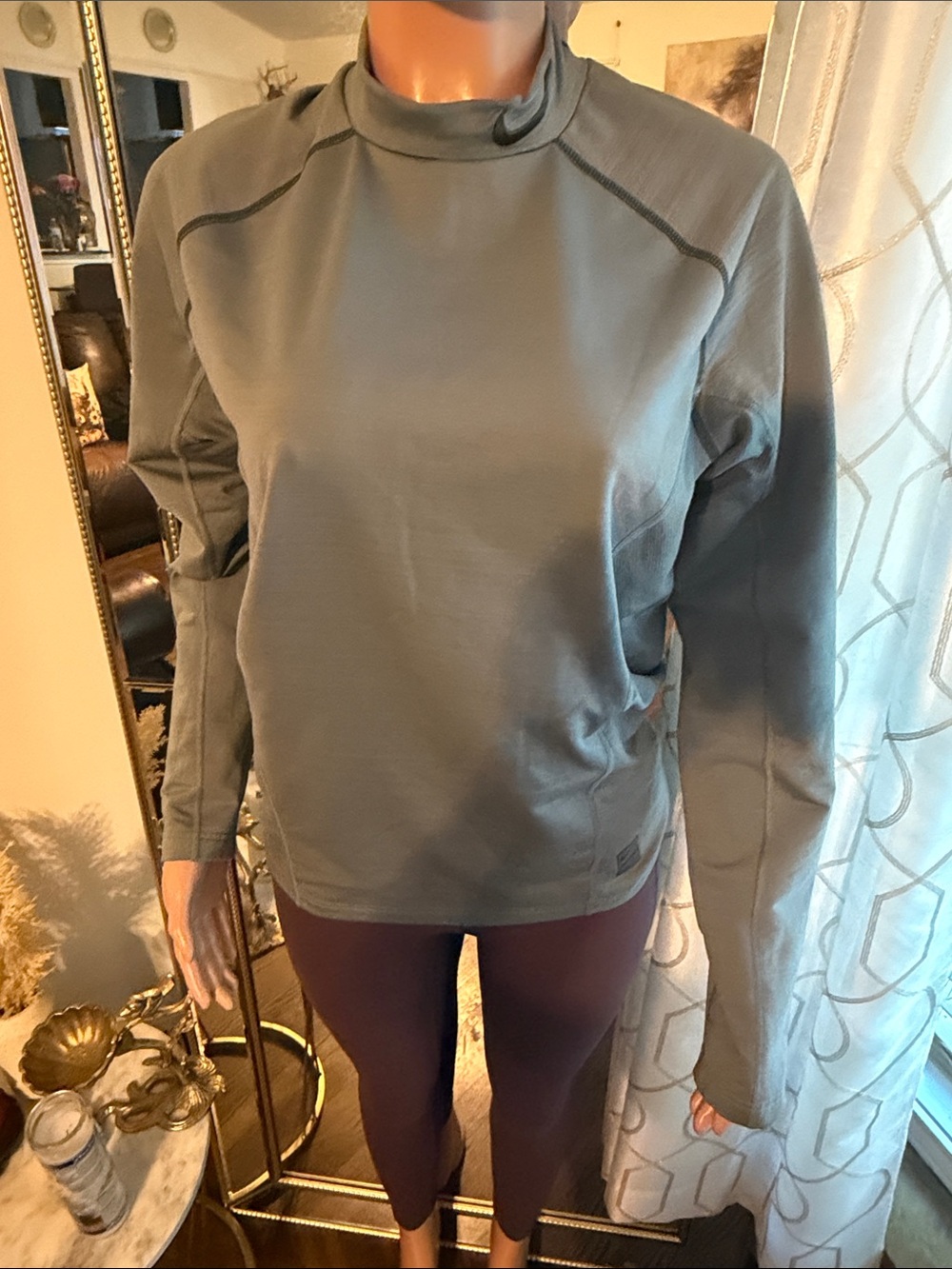 Women’s Long-Sleeve Mock Neck Top - Sage Green